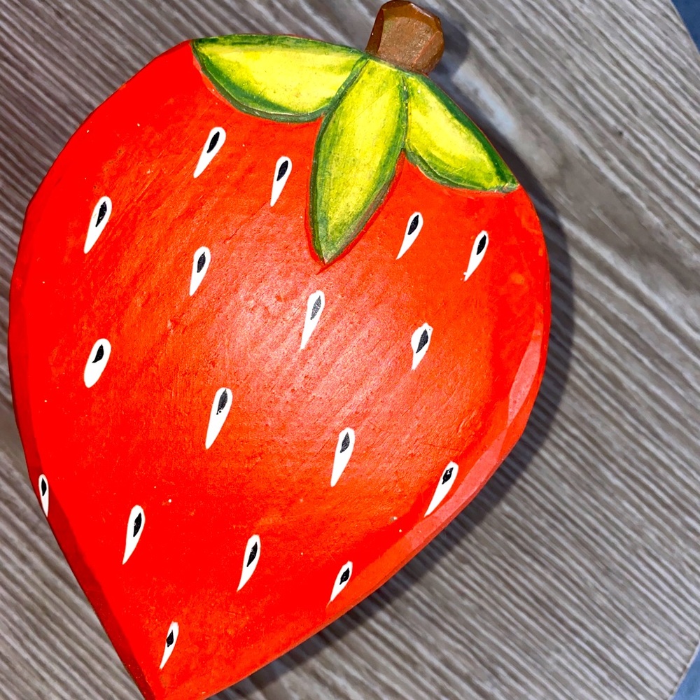 Mini Strawberry 🍓 Stool